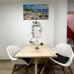Artsy Getaway - Unbeatable Location! Great For Couples & Digital Nomads * Lisboa