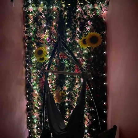 Artistic Digital Getaway - Patio & Great Location! * Lisboa