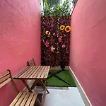 Artsy Getaway - Unbeatable Location! Great For Couples & Digital Nomads * Lisboa